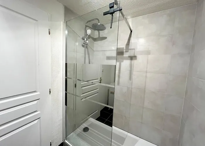 St Dominique - T2 Cosy Avec Parking *