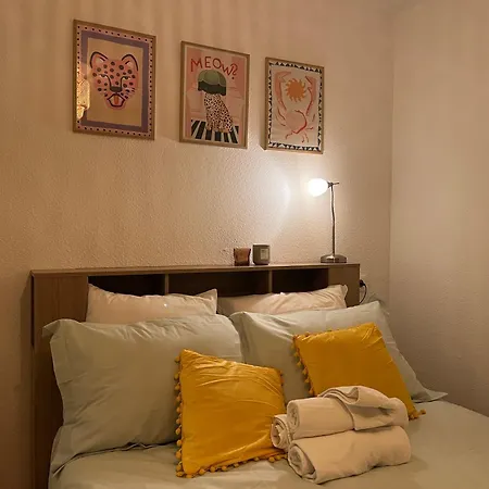 St Dominique - T2 Cosy Avec Parking 卢德