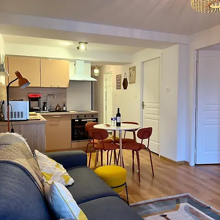 St Dominique - T2 Cosy Avec Parking Апартаменти